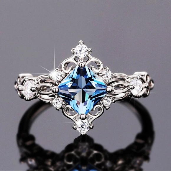 Dainty Blue Silver Victorian Inspired Ring - Picture 4 of 13